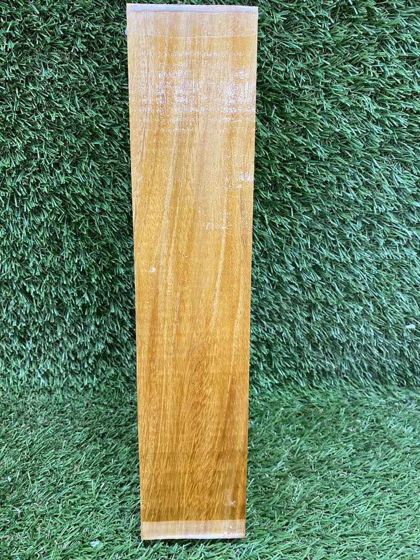 Fiji Mahogany Spindle 300 x 60 x 50mm
