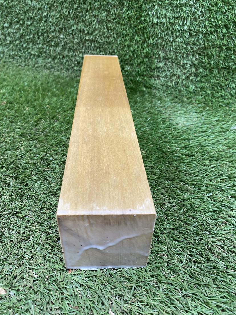 Blackheart Sassafras Spindle 400 x 65 x65mm