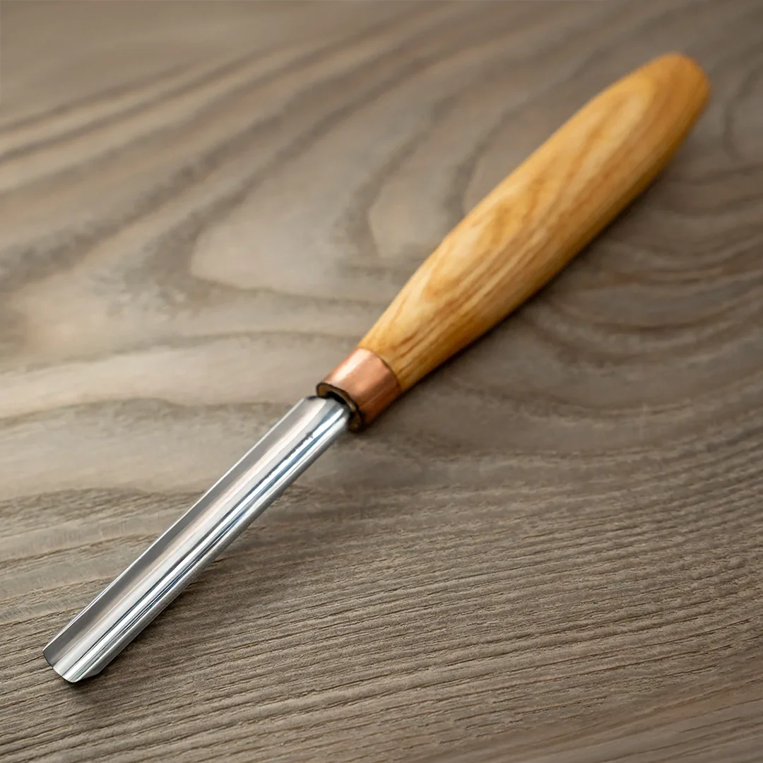 Compact Straight Rounded Chisel Sweep No. 9 - 10mm