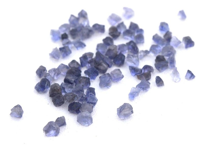 Gemmy Iolite 2-4 mm 50g