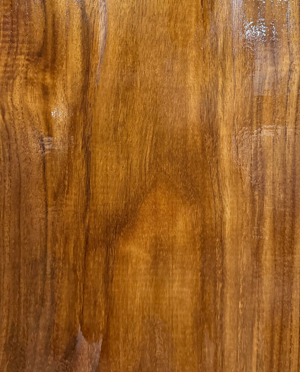 English Walnut 2,330x255x25mm
