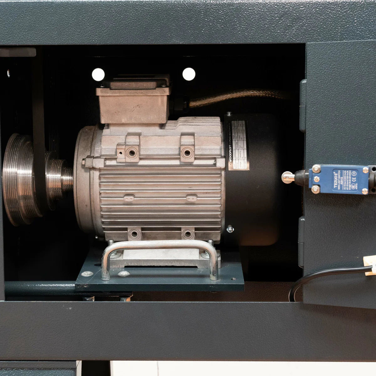 Woodfast 510mm (20") Swing x 915mm (36") Between Centres Heavy Duty Wood Lathe